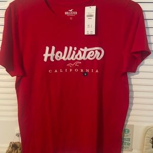 New with tag Hollister woman/girls red shirt.